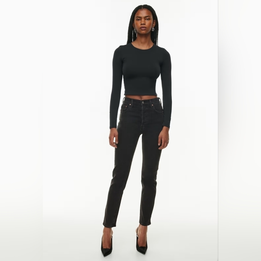 NWOT Aritzia Denim Forum The Yoko High Rise Slim SZ 25